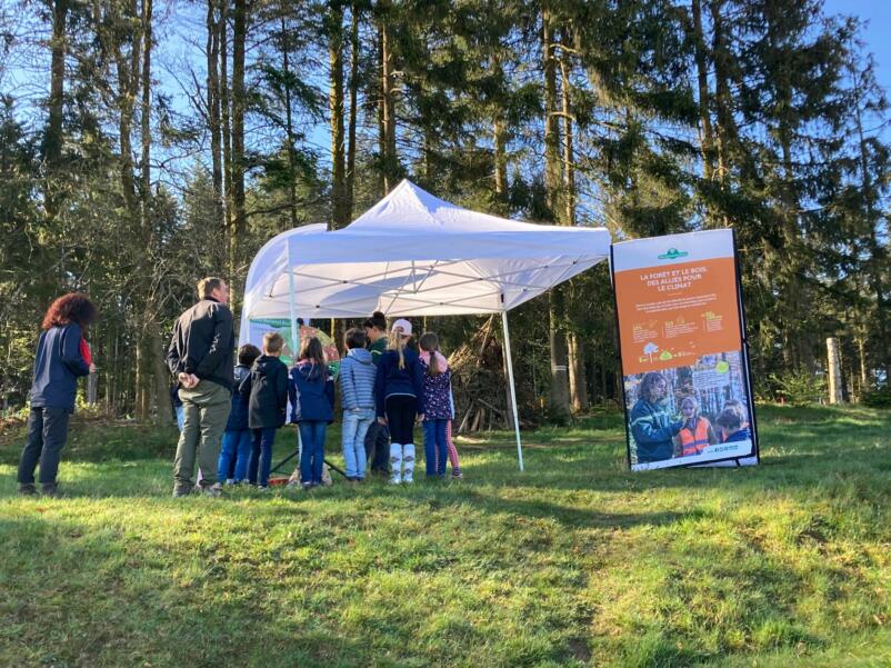 PLANTATION D'ARBES SUR LE PLATEAU DE LA MAISON GRANDEMANGE