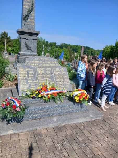 CÉRÉMONIE DU 8 MAI 1945