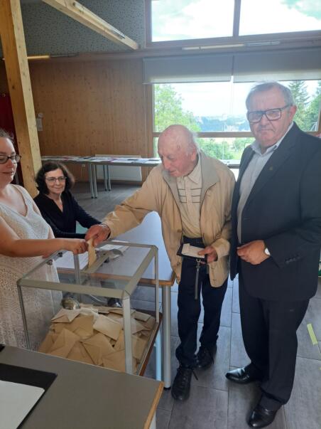 DÉCÈS DE M.LUCIEN HELLE