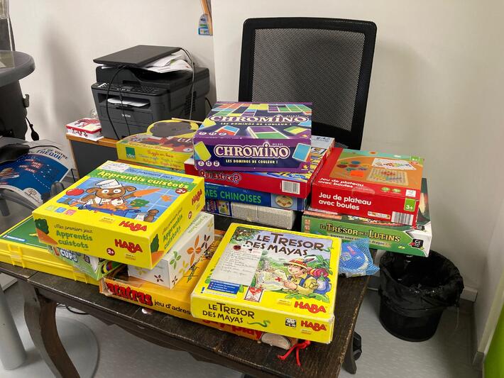 SAINT NICOLAS ET PÈRE FOUETTARD